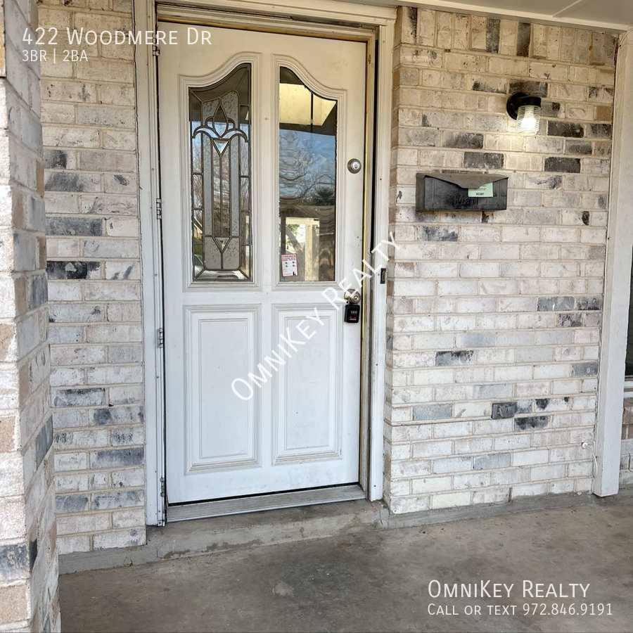 House for rent at 422 Woodmere Dr, Garland, TX 75043