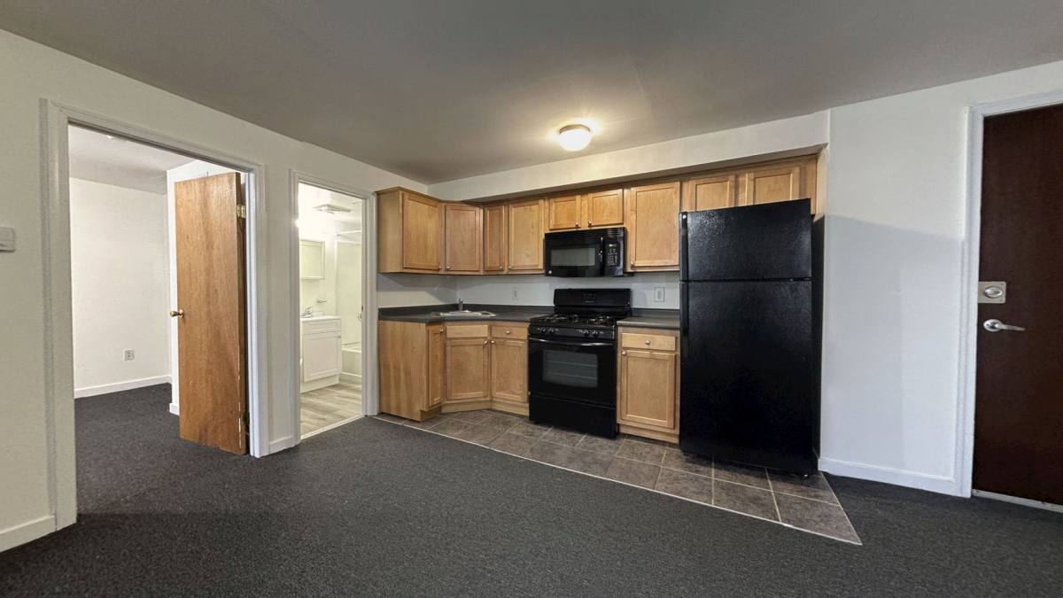 Apartment for rent at 241 S 47th St, Philadelphia, PA 19139