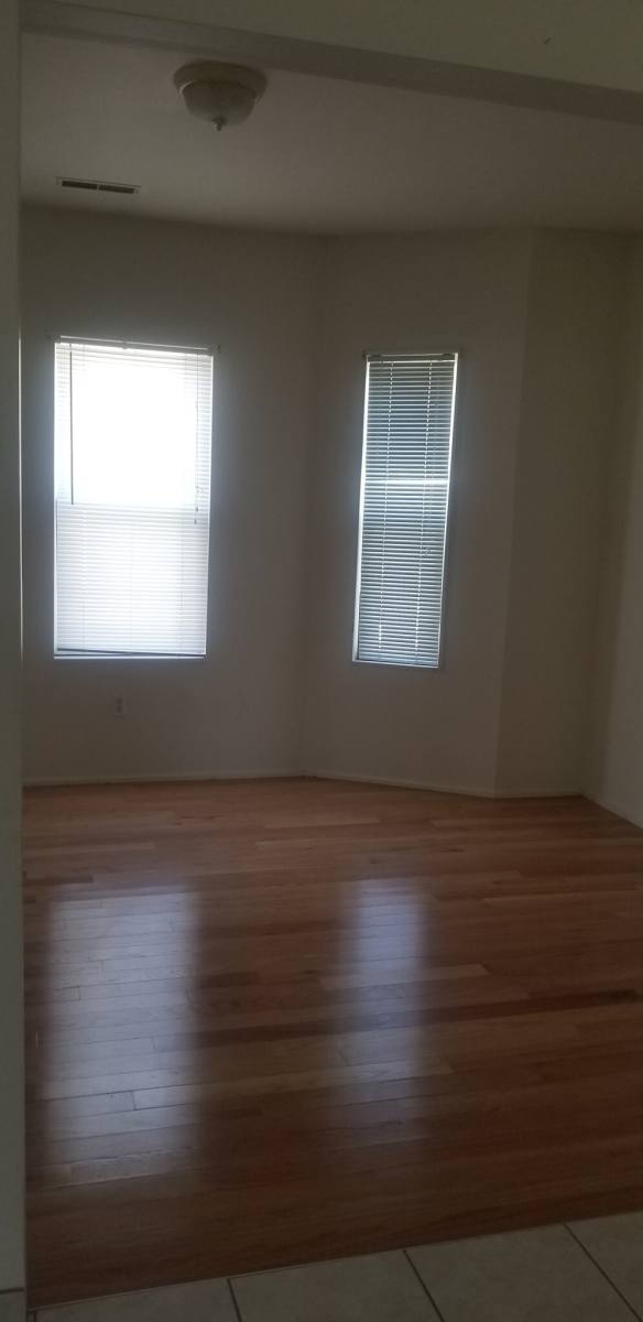 Apartment for rent at 211 White St #2R, Lowell, MA 01854