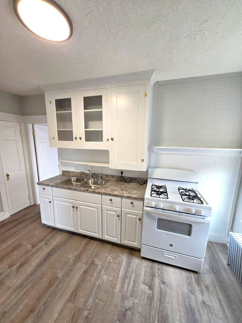 Apartment for rent at 161 Montgomery St, Pawtucket, RI 02860