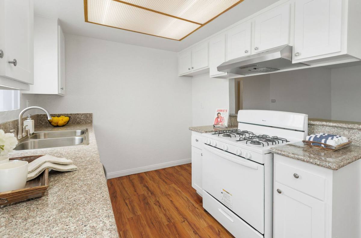 Apartment for rent at 1240 N State College Blvd, Anaheim, CA 92806