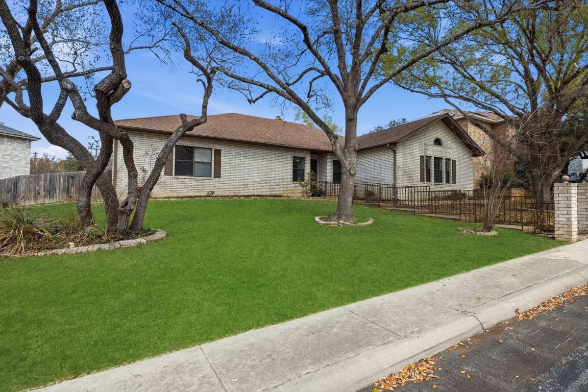 House for rent at 9231 Linbrooke, San Antonio, TX 78227