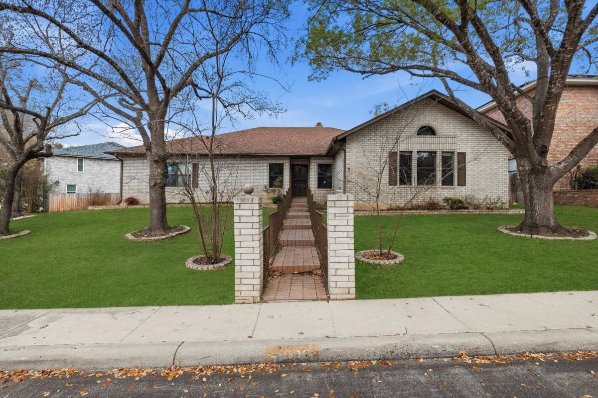 House for rent at 9231 Linbrooke, San Antonio, TX 78227