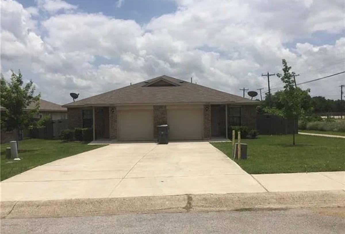 House for rent at 1004 Drovers Cove, Georgetown, TX 78626