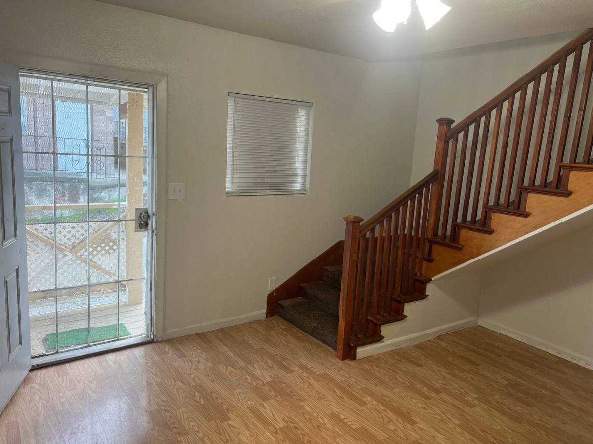 Apartment for rent at 919 Kentucky St, Vallejo, CA 94590