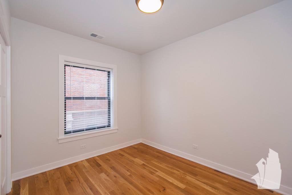 Apartment for rent at 2201 W Eastwood #W3, Chicago, IL 60625