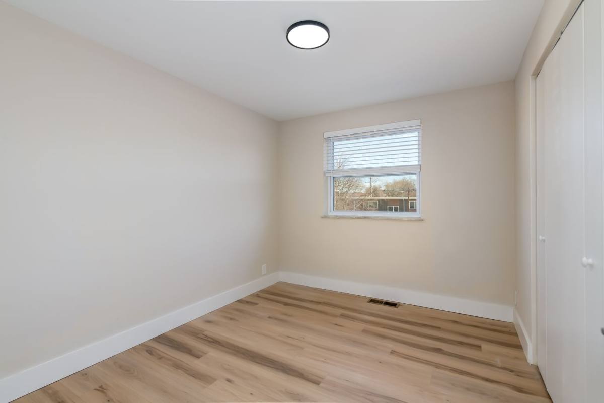 Apartment for rent at 3710 Greenwood, Saint Louis, MO 63143