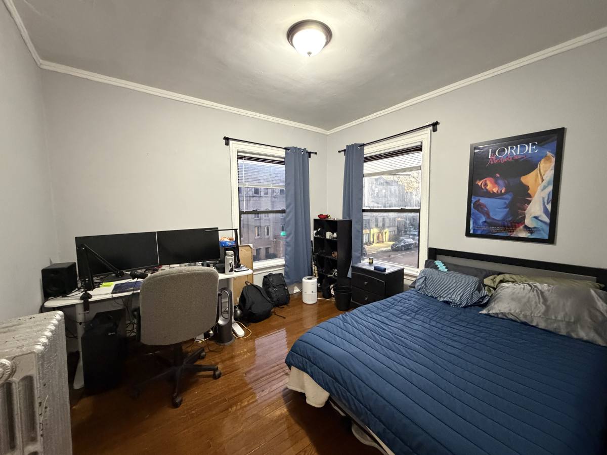 Apartment for rent at 6948 N Ashland #2E, Chicago, IL 60626