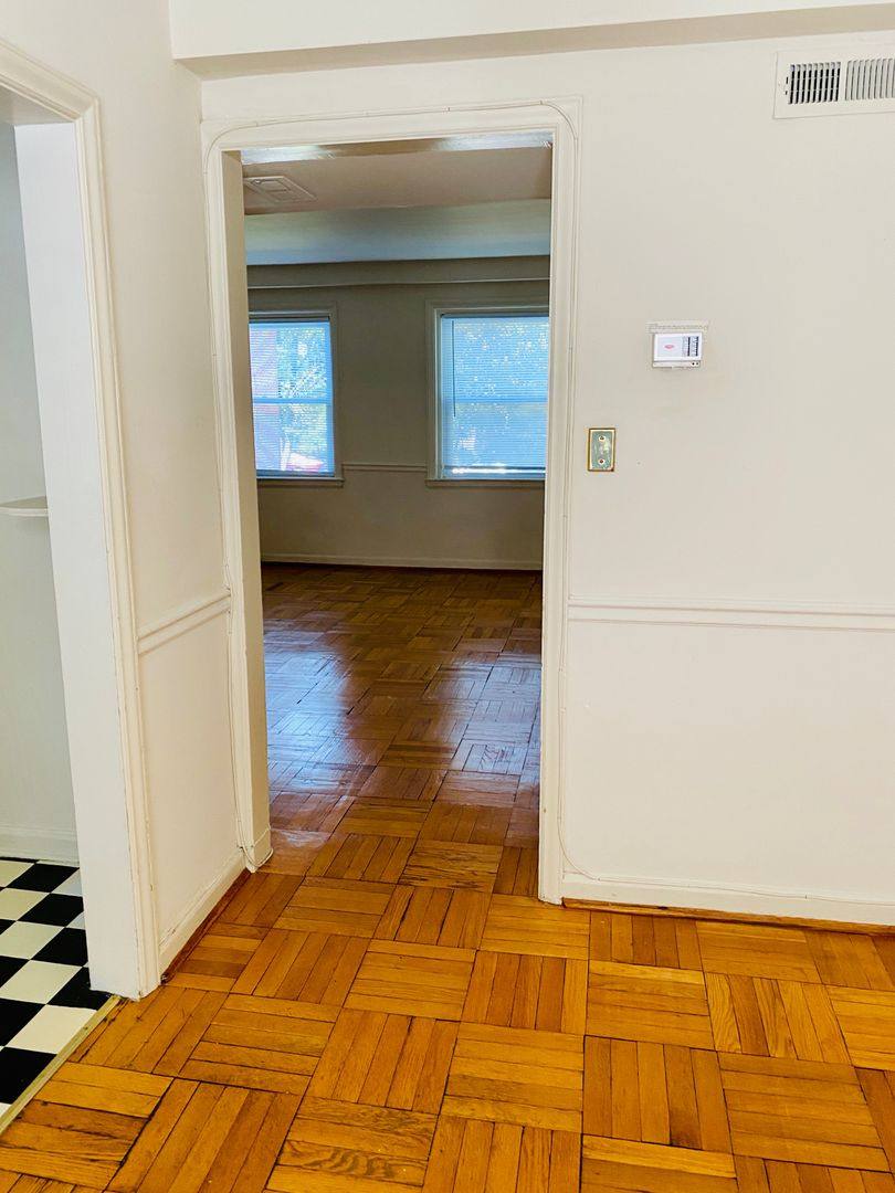 Apartment for rent at 2609 Park Ave, Richmond, VA 23220