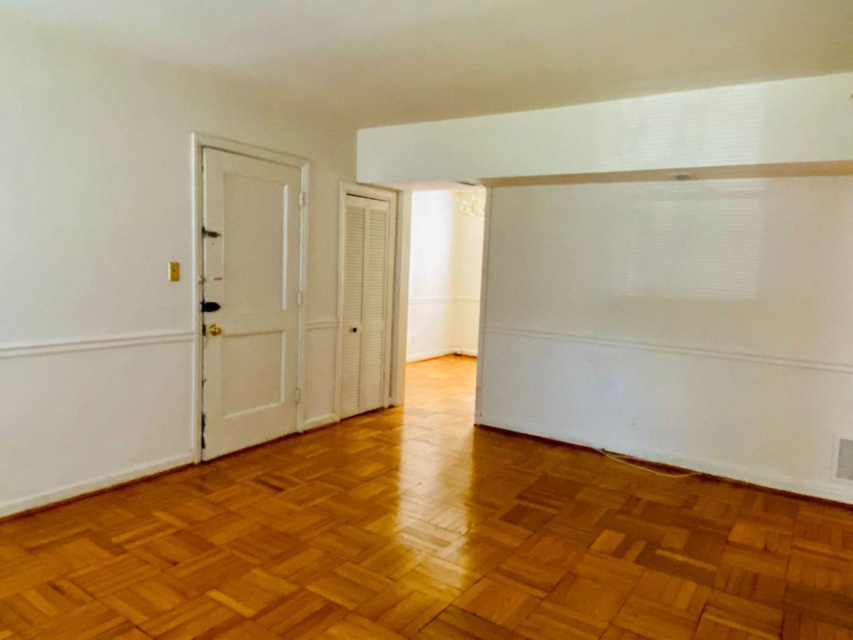 Apartment for rent at 2609 Park Ave, Richmond, VA 23220