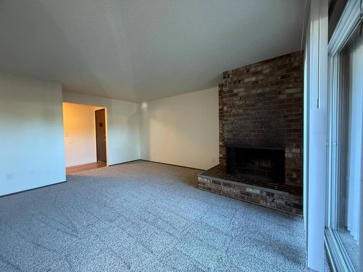 Apartment for rent at 3027 S Orchard St W, Tacoma, WA 98466