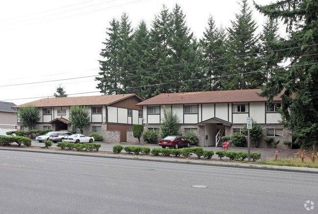 Apartment for rent at 3027 S Orchard St W, Tacoma, WA 98466
