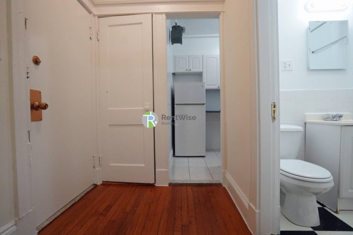 Apartment for rent at 14 Orkney Rd #2, Brighton, MA 02135