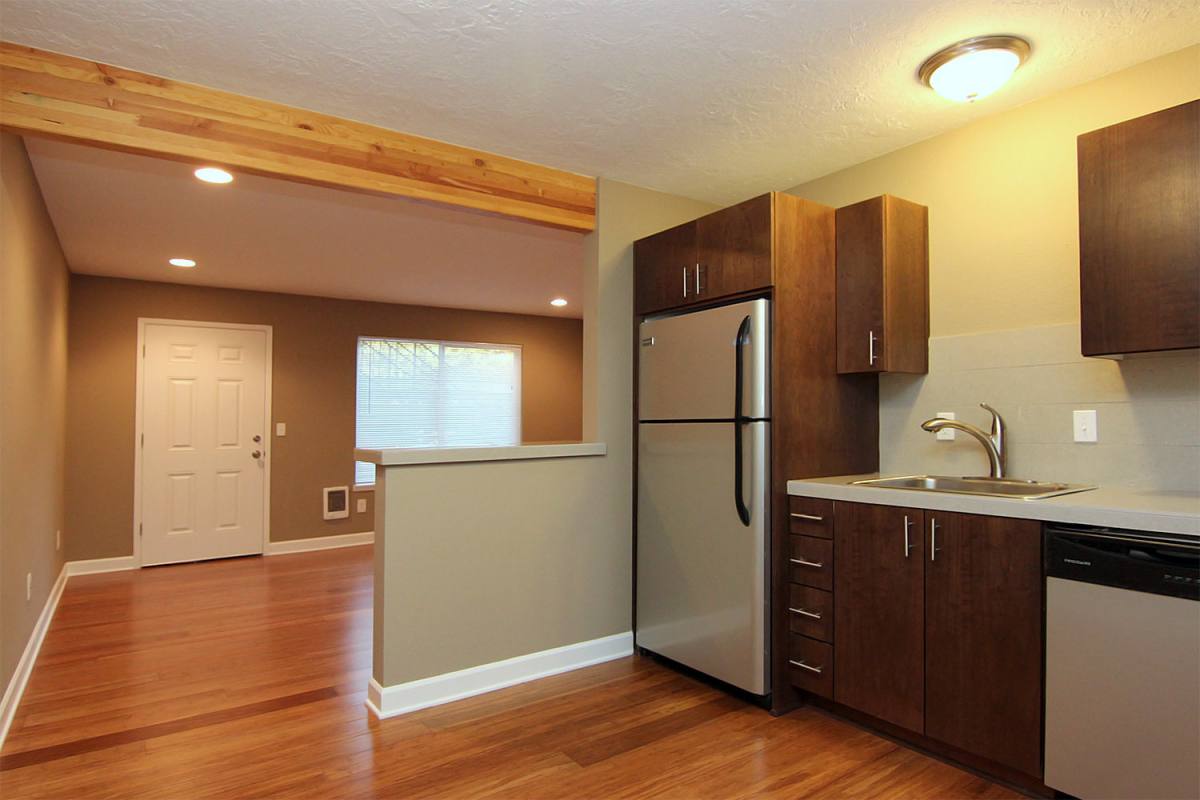 Apartment for rent at 7350 SW Barbur Blvd, Portland, OR 97219