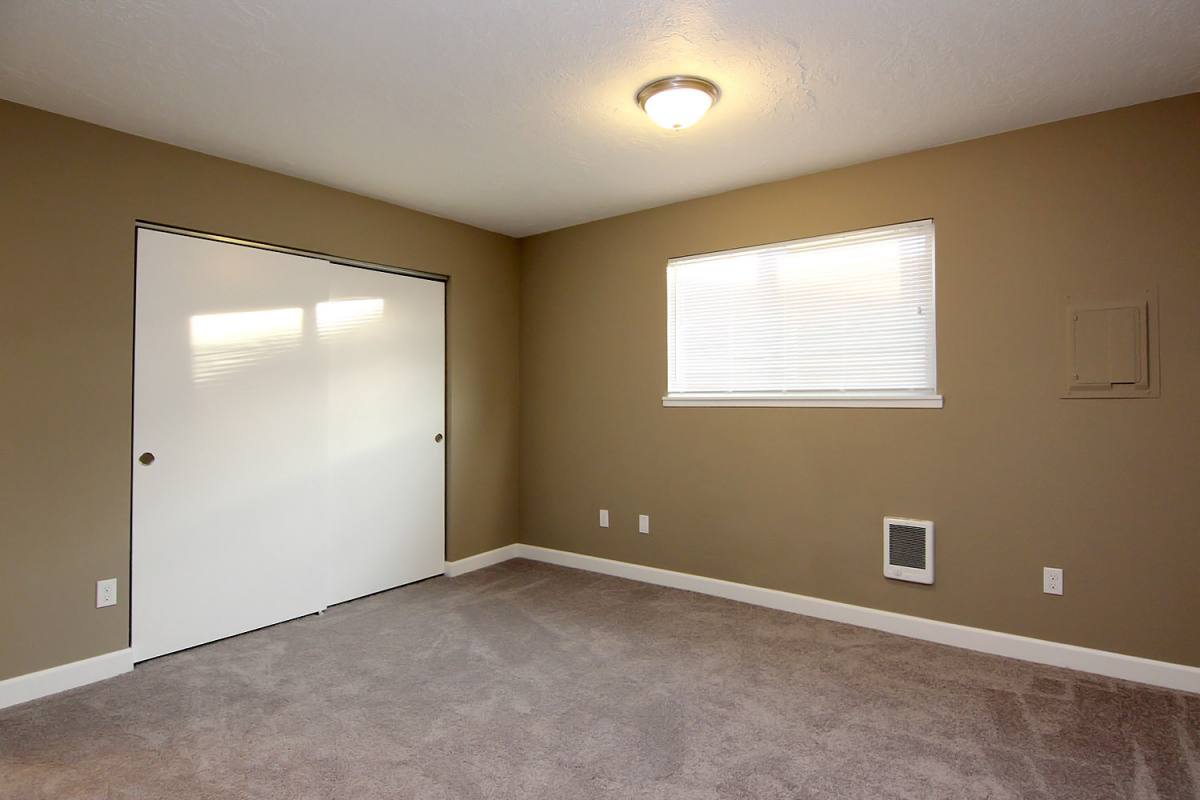 Apartment for rent at 7350 SW Barbur Blvd, Portland, OR 97219