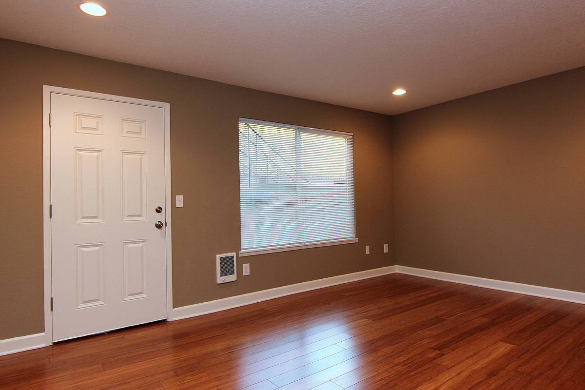 Apartment for rent at 7350 SW Barbur Blvd, Portland, OR 97219