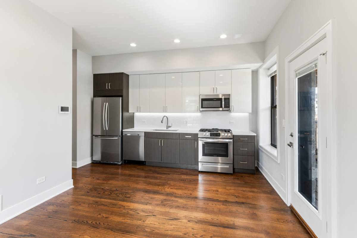 Apartment for rent at 1472 Summerdale #1RE, Chicago, IL 60640