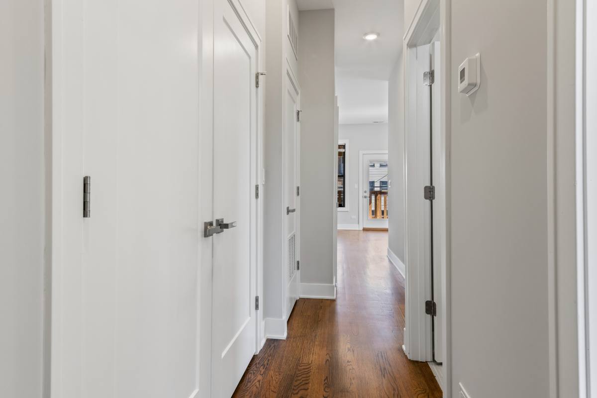 Apartment for rent at 1472 Summerdale #1RE, Chicago, IL 60640