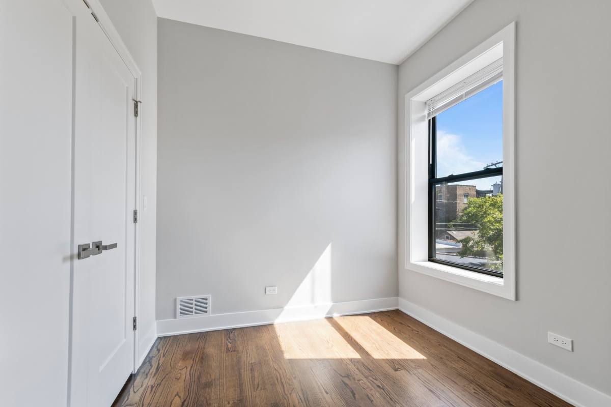 Apartment for rent at 1472 Summerdale #1RE, Chicago, IL 60640