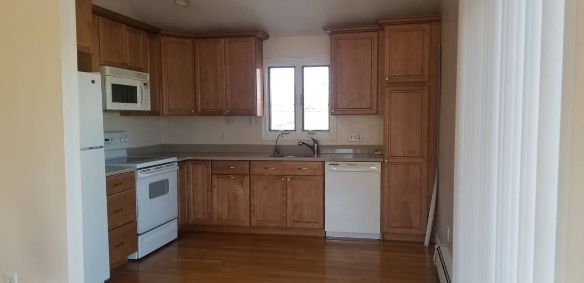Apartment for rent at 14 Forest Ave #2, Natick, MA 01760