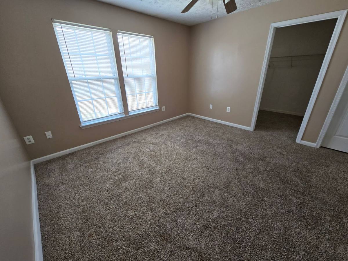 Townhouse for rent at 4927 Bristle Cone Circle, Aberdeen, MD 21001