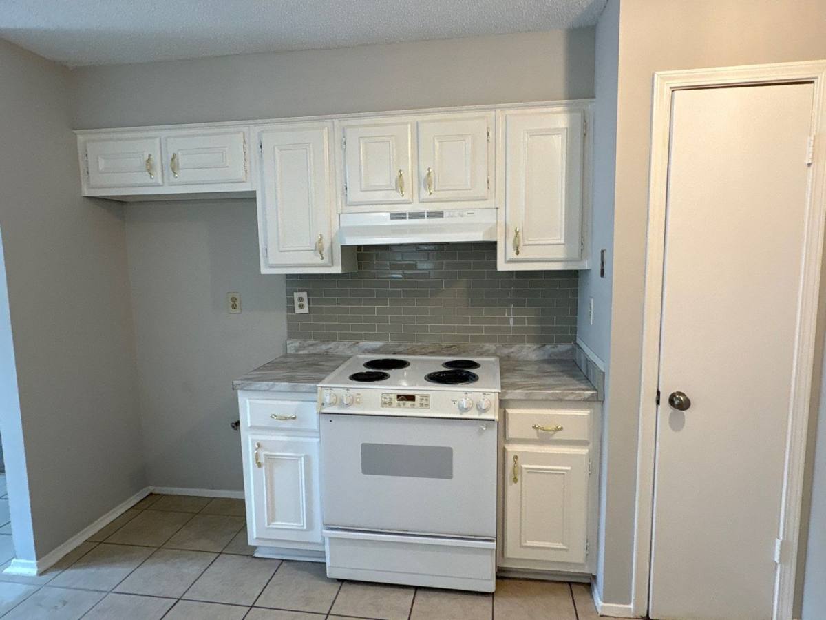 House for rent at 3208 Cookie Cove, Memphis, TN 38118