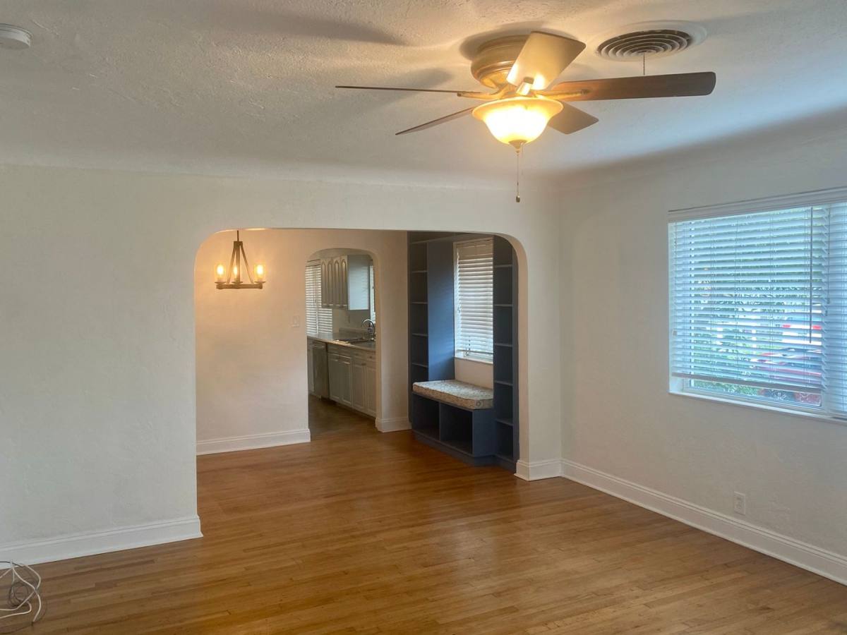 House for rent at 1444 15th St N, Saint Petersburg, FL 33704