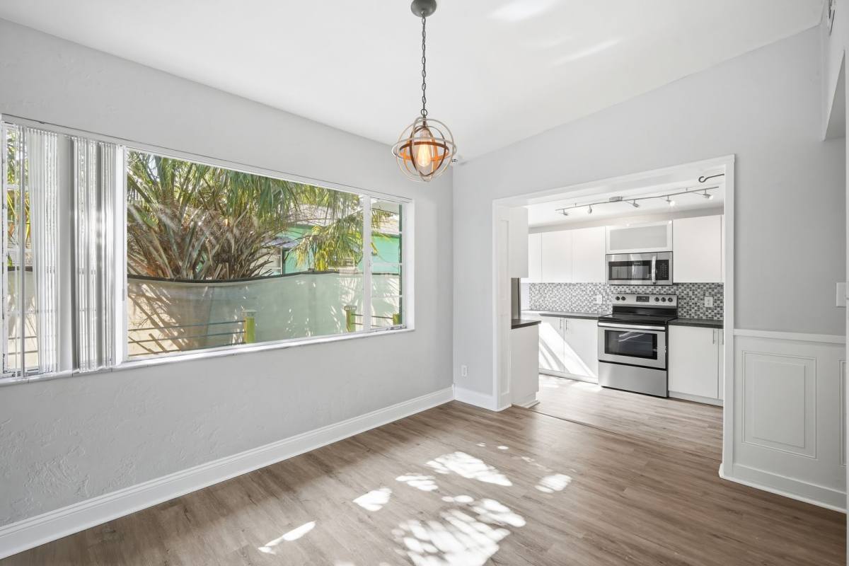 House for rent at 4933 13th Ave S, Saint Petersburg, FL 33707