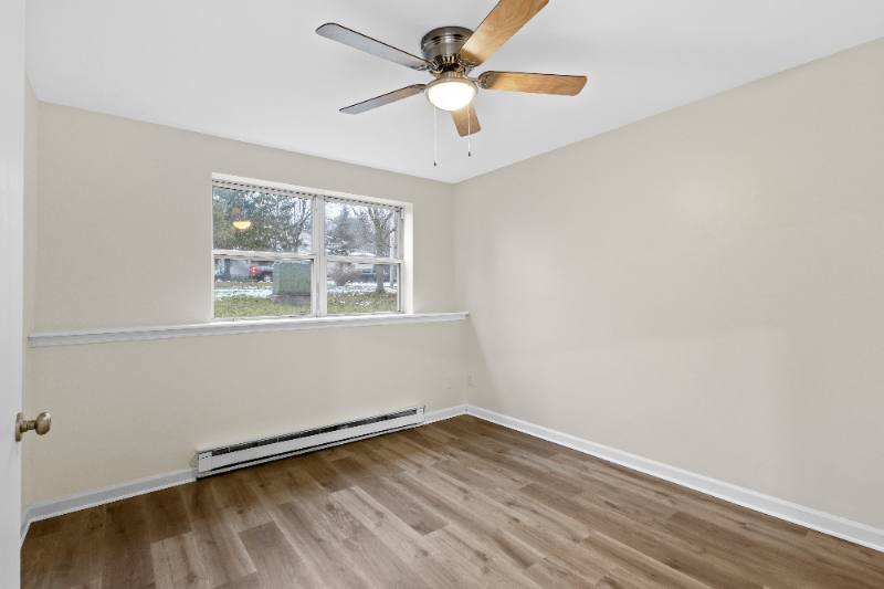 Apartment for rent at 4 Horizon View Dr #3, East Greenbush, NY 12061