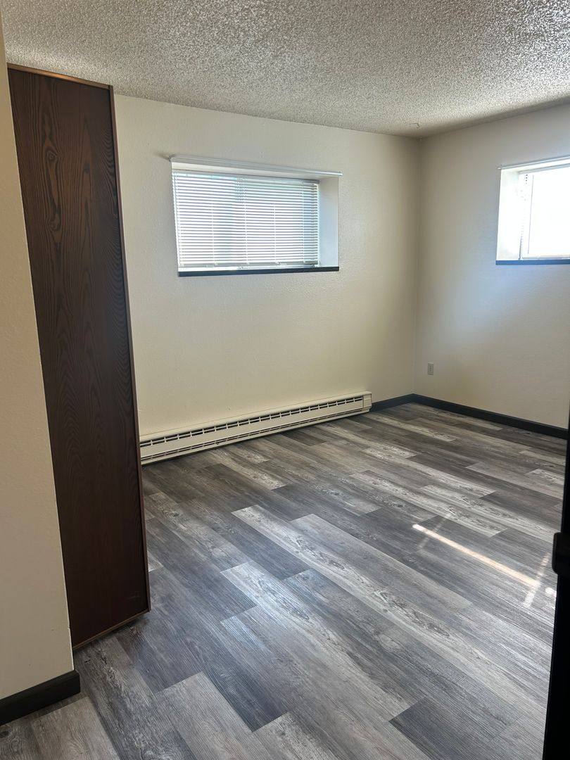 Apartment for rent at 933 N Baker Ave, East Wenatchee, WA 98802