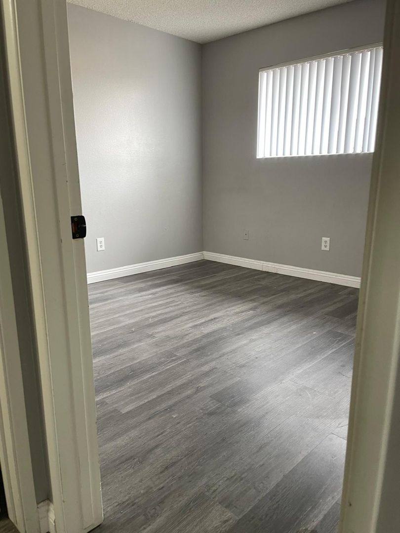 Apartment for rent at 213-217 W County Line Rd, Calimesa, CA 92320