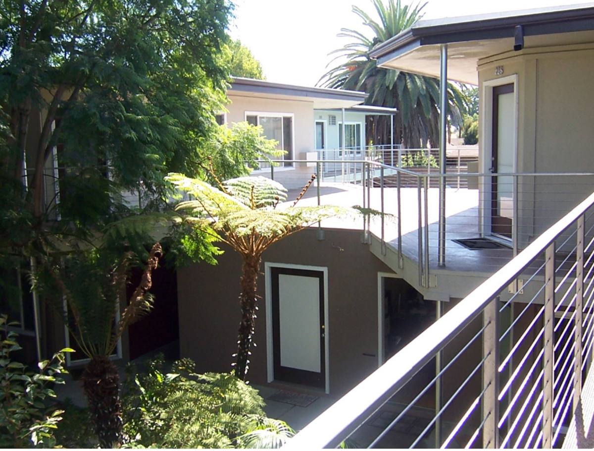 Apartment for rent at 1520 W Carson St, Torrance, CA 90501