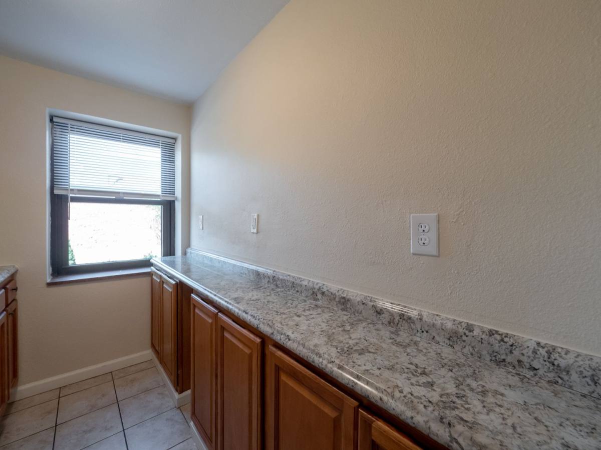 Apartment for rent at 323 S Home Ave, Pittsburgh, PA 15202