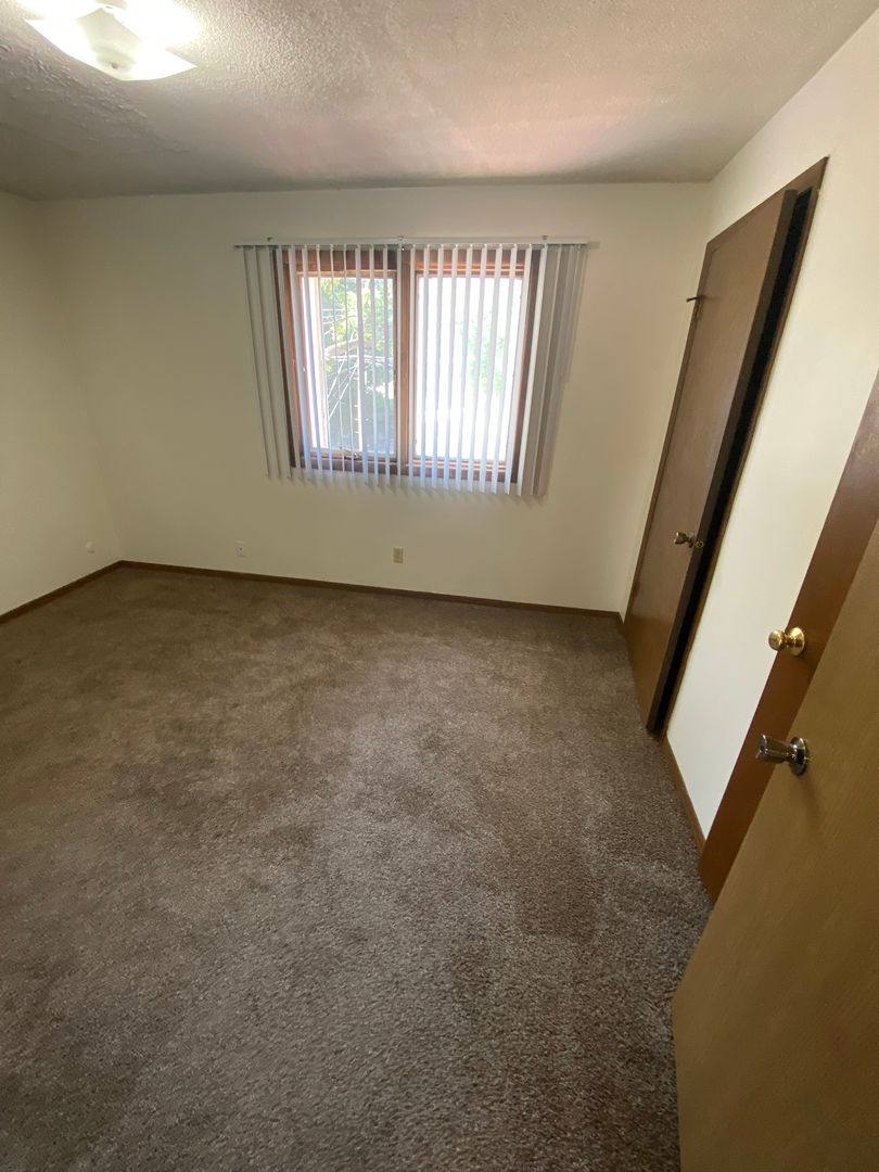 Apartment for rent at 1955 G St, Lincoln, NE 68510