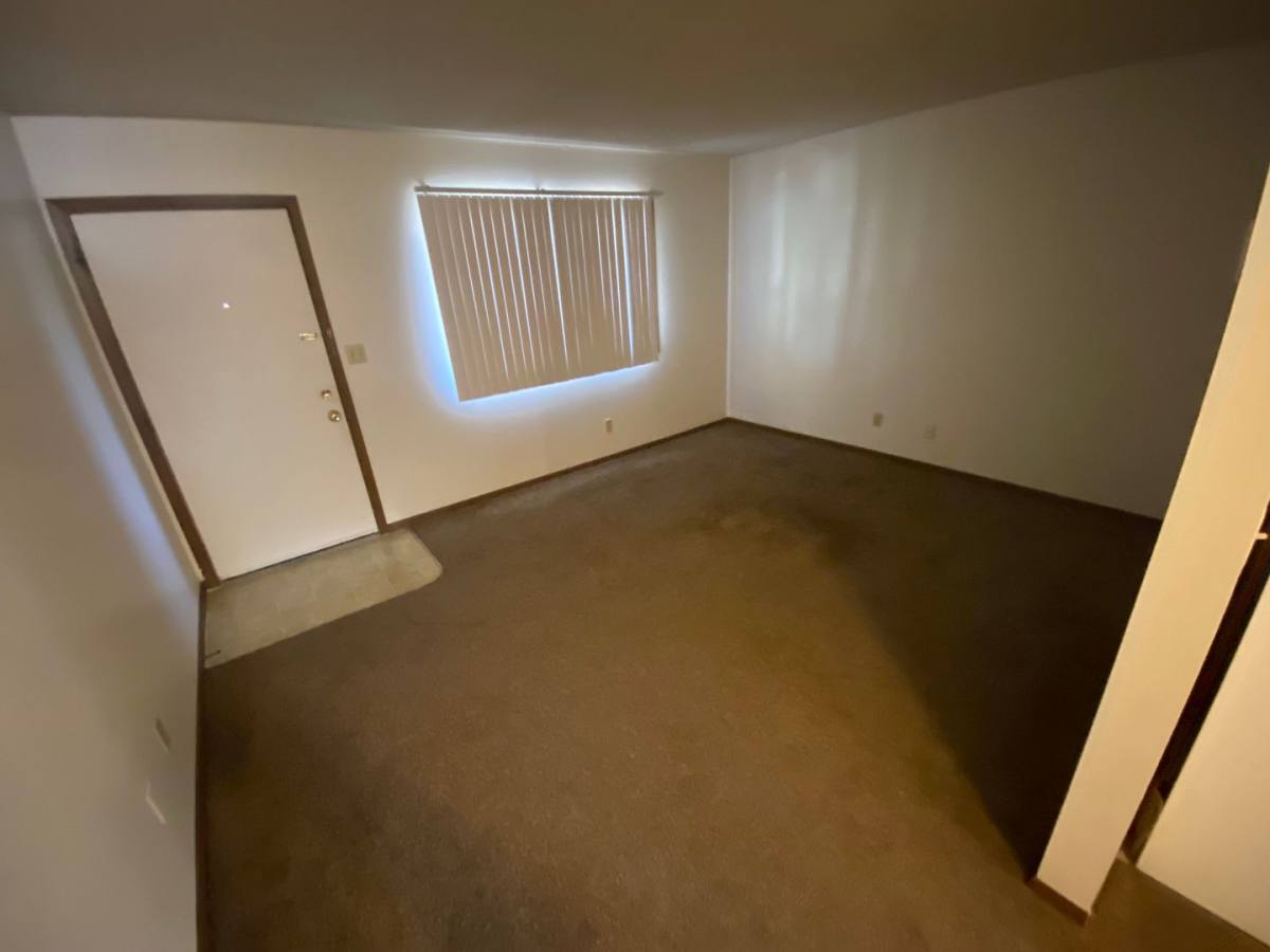 Apartment for rent at 1955 G St, Lincoln, NE 68510