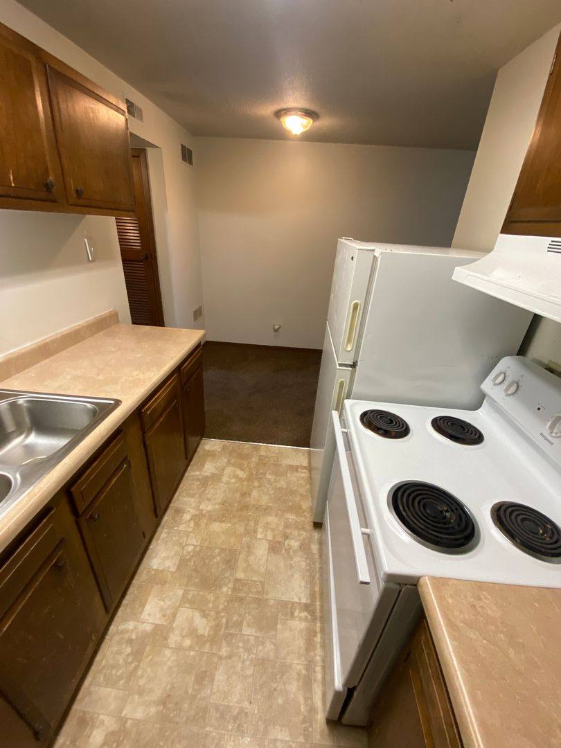 Apartment for rent at 1955 G St, Lincoln, NE 68510