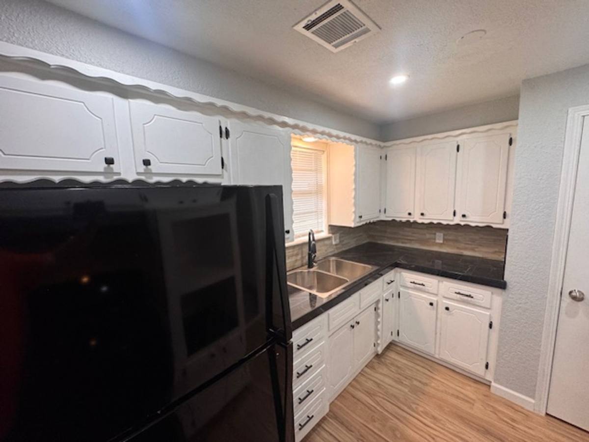 House for rent at 2908 SE 47th St, Oklahoma City, OK 73129