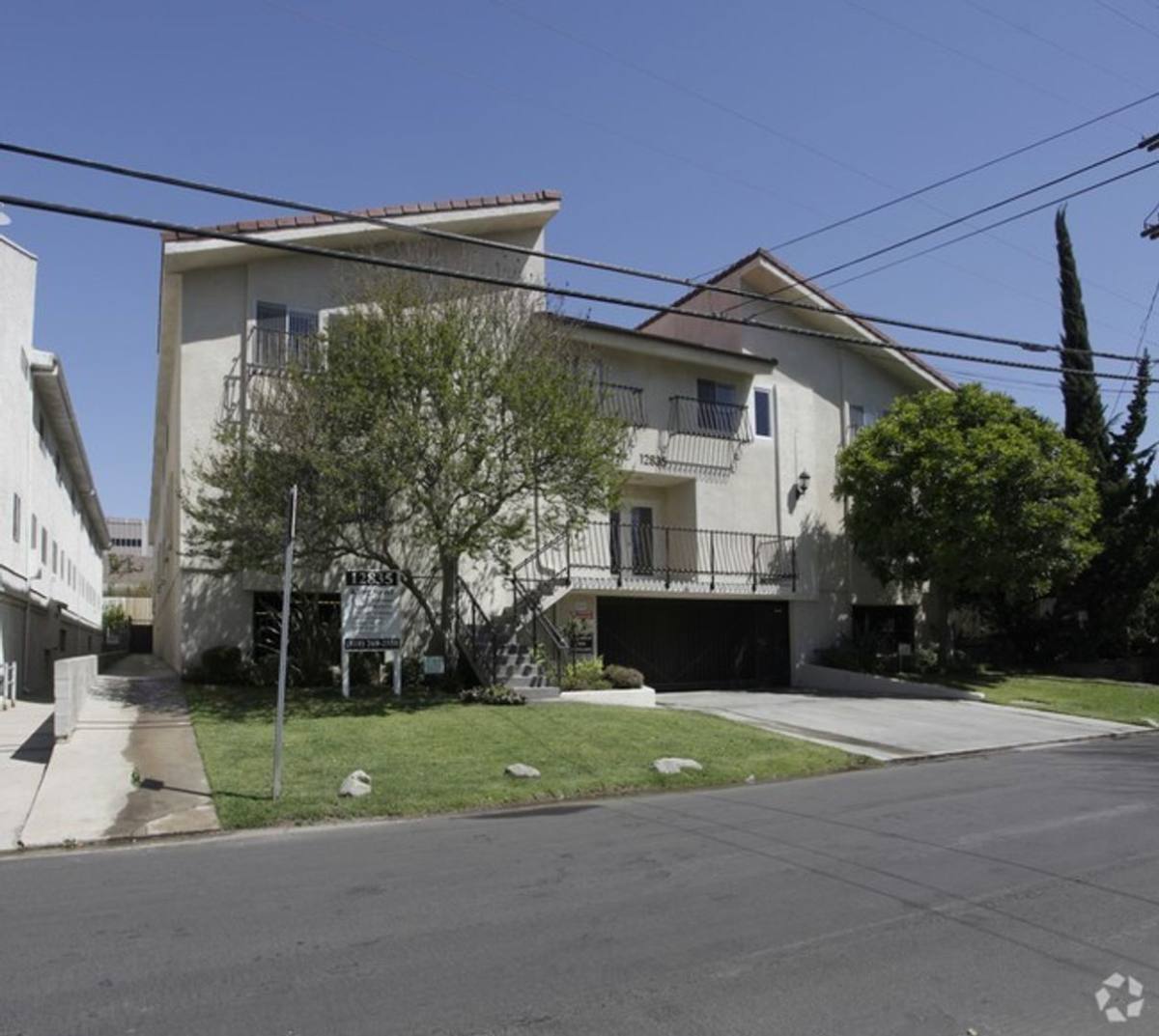 Apartment for rent at 12835 Kling St, Studio City, CA 91604