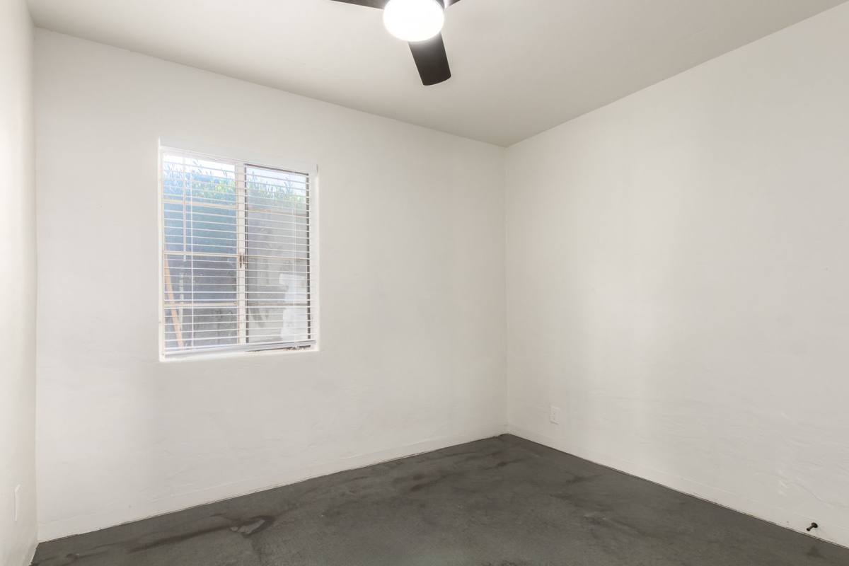 Apartment for rent at 2452 E Amelia Ave, Phoenix, AZ 85016