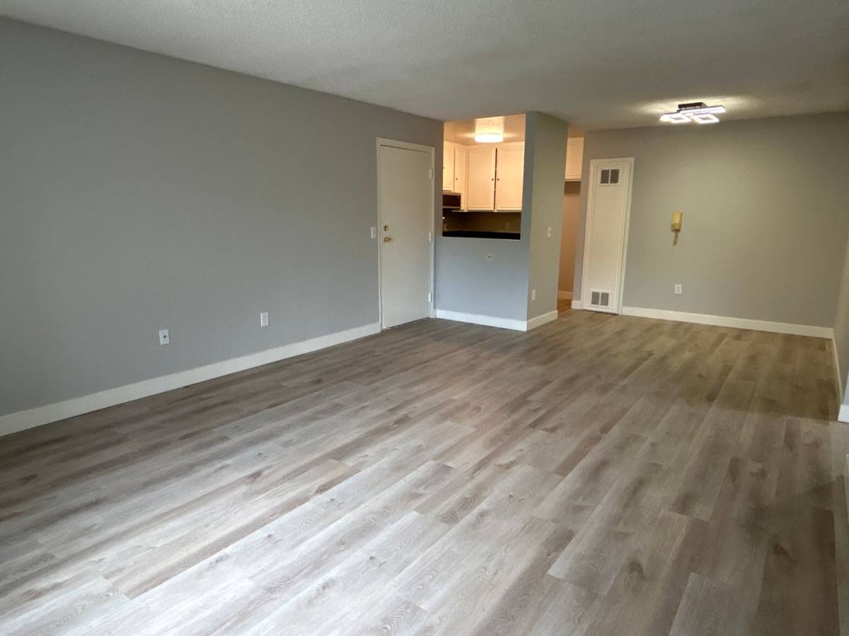 Apartment for rent at 309 E Elk Ave, Glendale, CA 91205