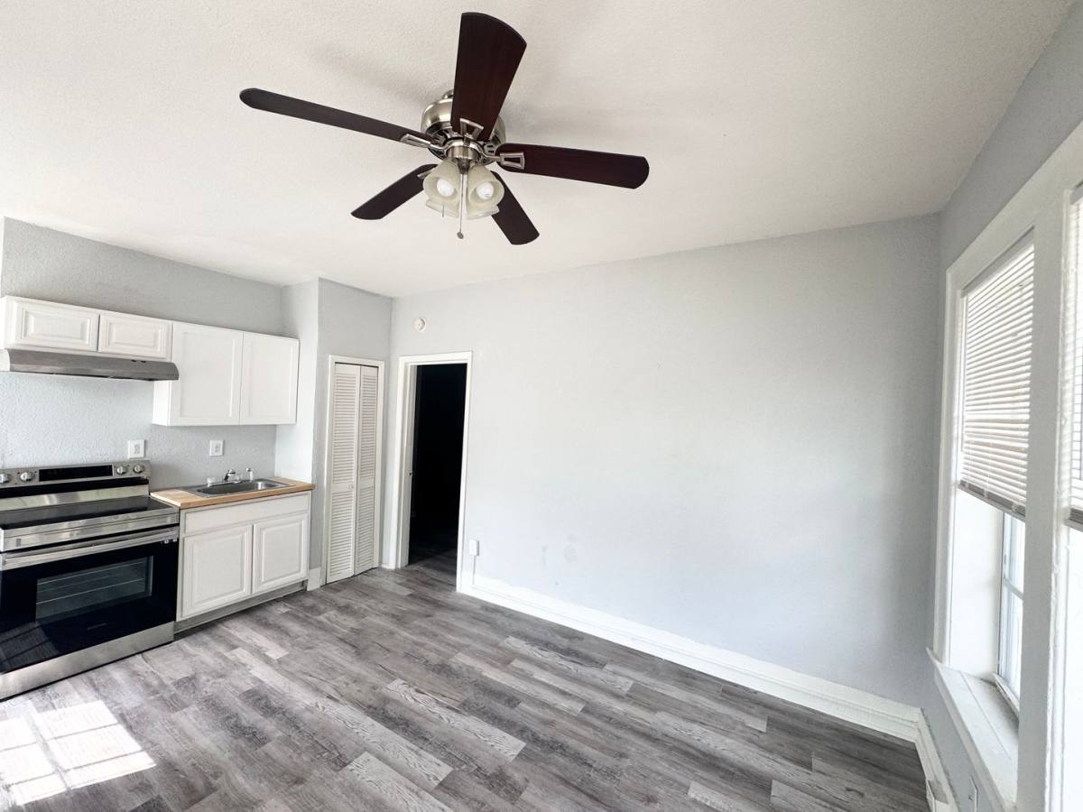 Apartment for rent at 704 Cordova Dr, Orlando, FL 32804