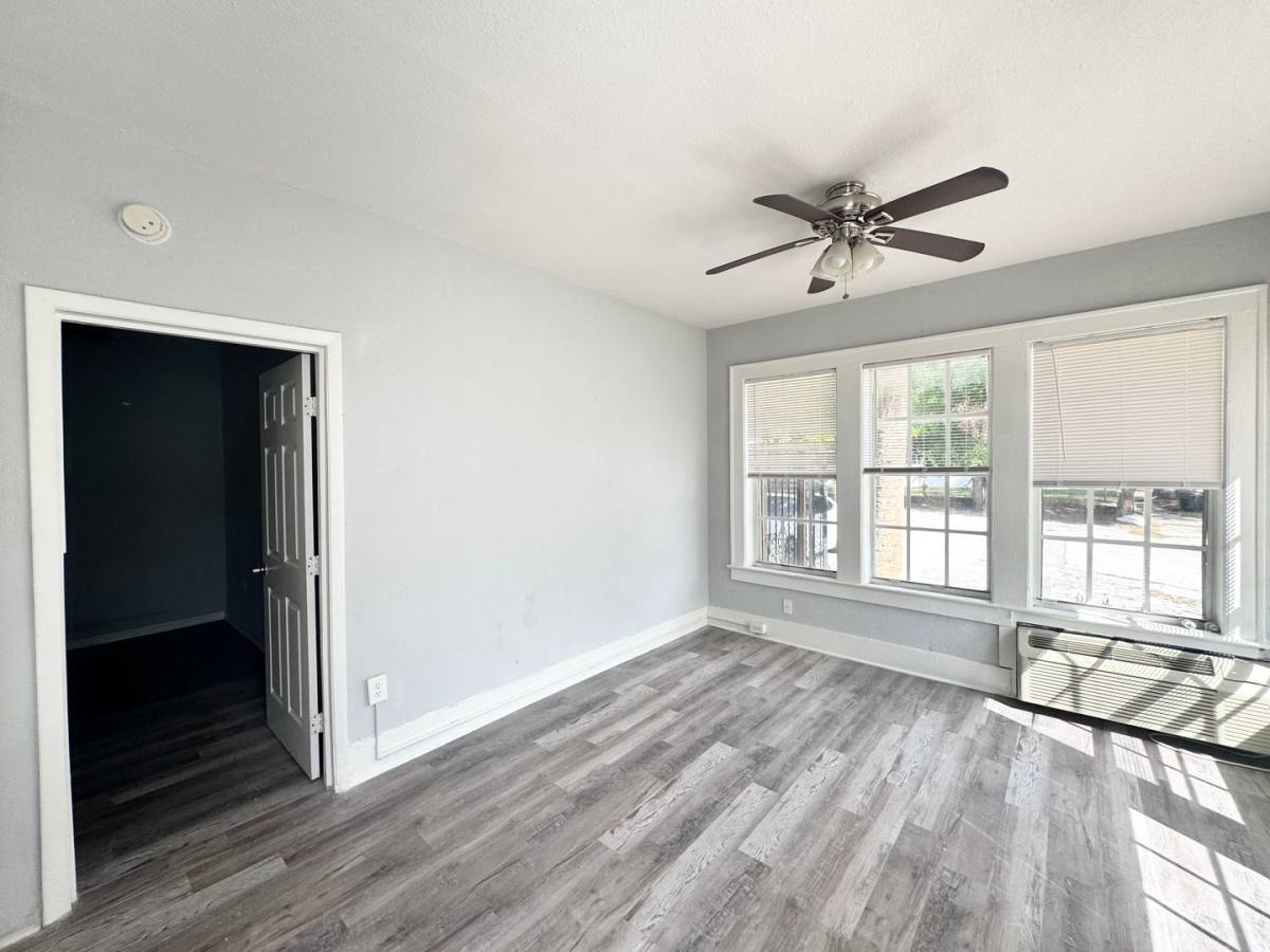 Apartment for rent at 704 Cordova Dr, Orlando, FL 32804