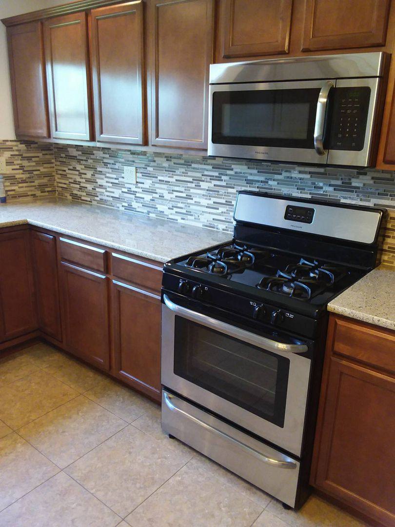 Apartment for rent at 1606 W Healey, Champaign, IL 61821