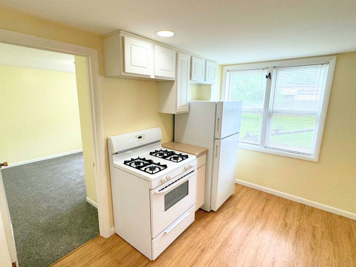 Apartment for rent at 1606 W Healey, Champaign, IL 61821