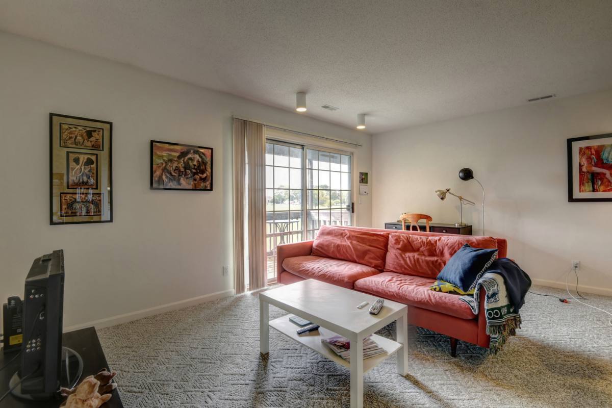 Apartment for rent at 1203 Wesley Ave, Savoy, IL 61874
