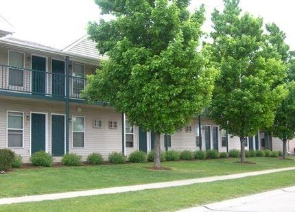 Apartment for rent at 1204 Wesley Ave, Savoy, IL 61874