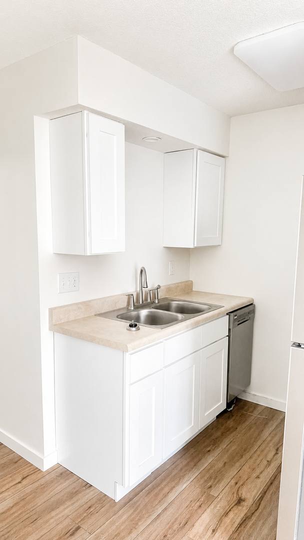 Apartment for rent at 1206 Wesley Ave, Savoy, IL 61874