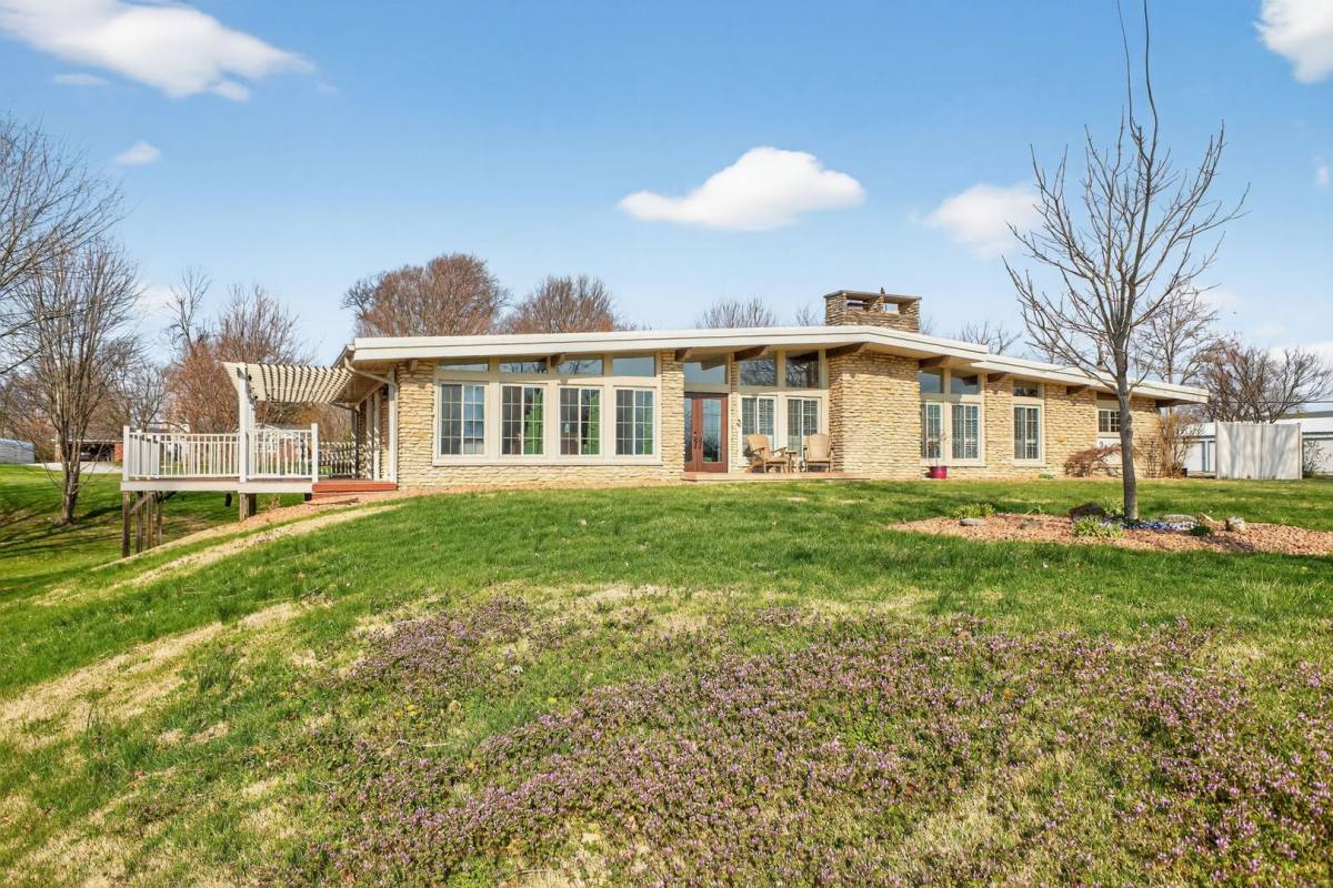 House for rent at 505 S County Rd, Greensburg, IN 47240