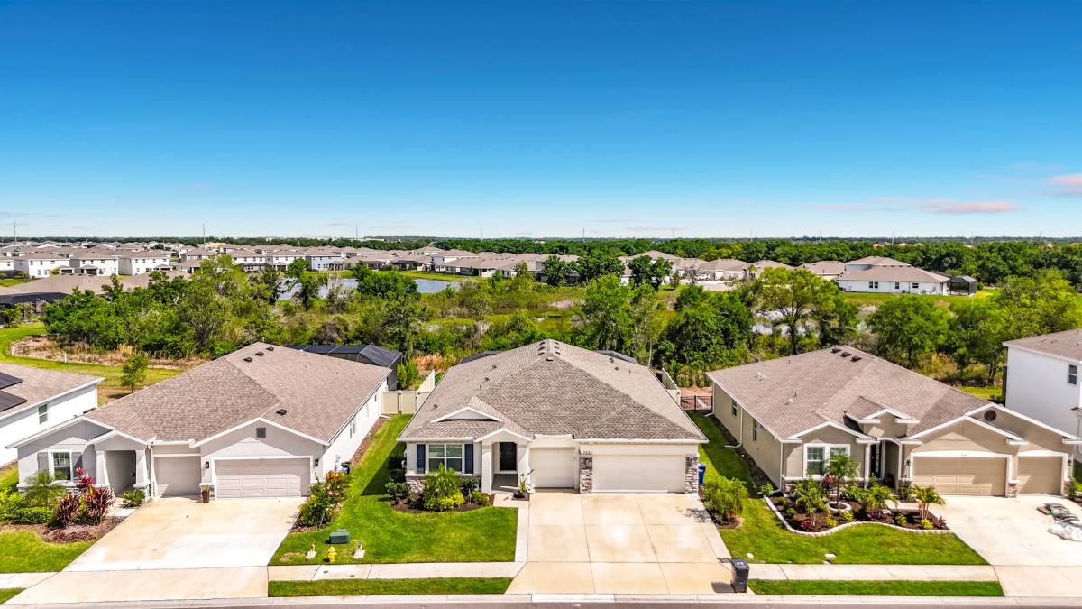 House for rent at 17535 Cantarina Cove, Bradenton, FL 34211