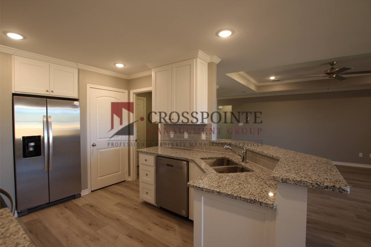 Townhouse for rent at 6024 Villa Rosa Way, Tyler, TX 75707